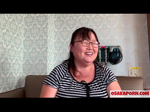 ❤️ Fat Japanese mom a 'sealltainn a h-mòr tits agus a' còrdadh ri feise dèideag. Tha màthair Àisianach 51-bliadhna a’ bruidhinn mun eòlas gnèitheasach aice. Yukiko 1 OSAKAPORN milf reamhar ❤️ Porno leinn ❌