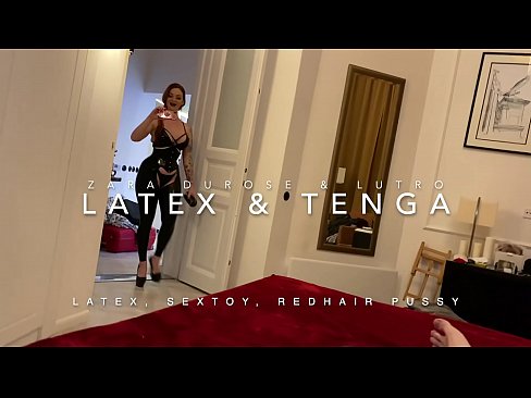 ❤️ Leas-phiuthar le ceann ruadh ann an deise latex air a fucked le stepbrother ❤️  Porno  leinn  ❌